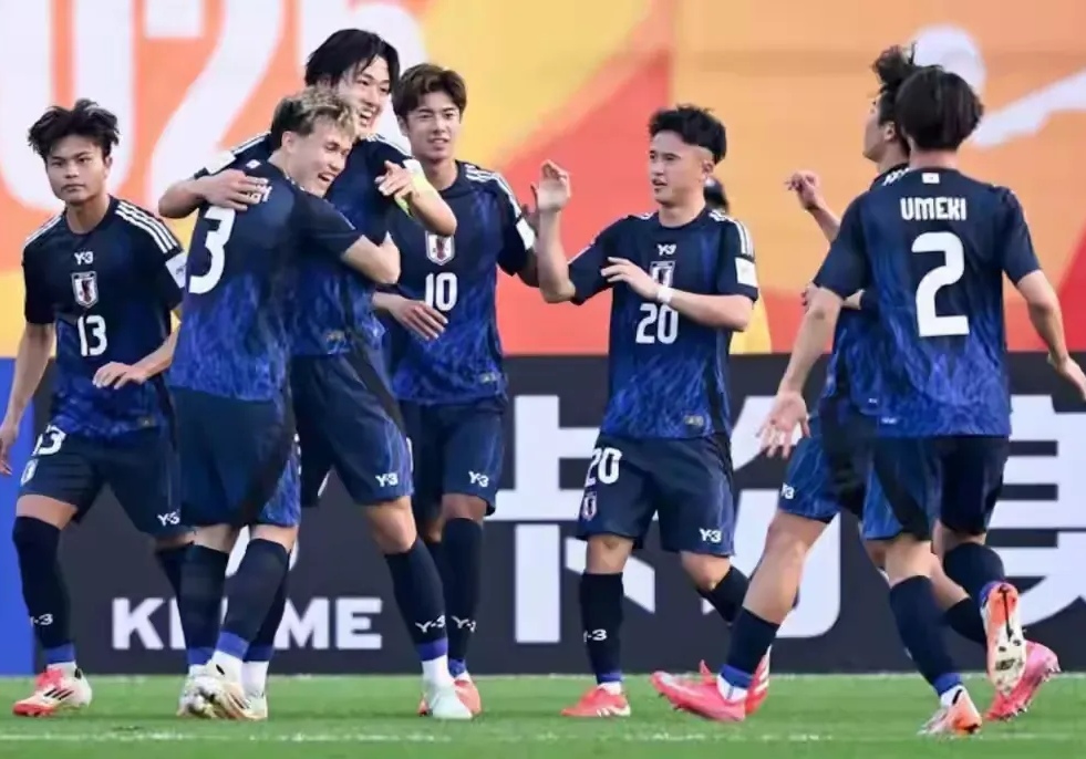 开云体育中国-泰国队力克日本队，郑思维高光表现