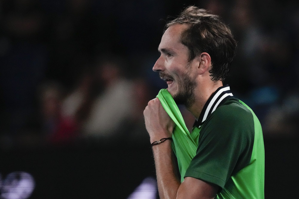 开云体育官网-拉沃尔杯横扫澳网，梅德韦杰夫高光表现  第2张