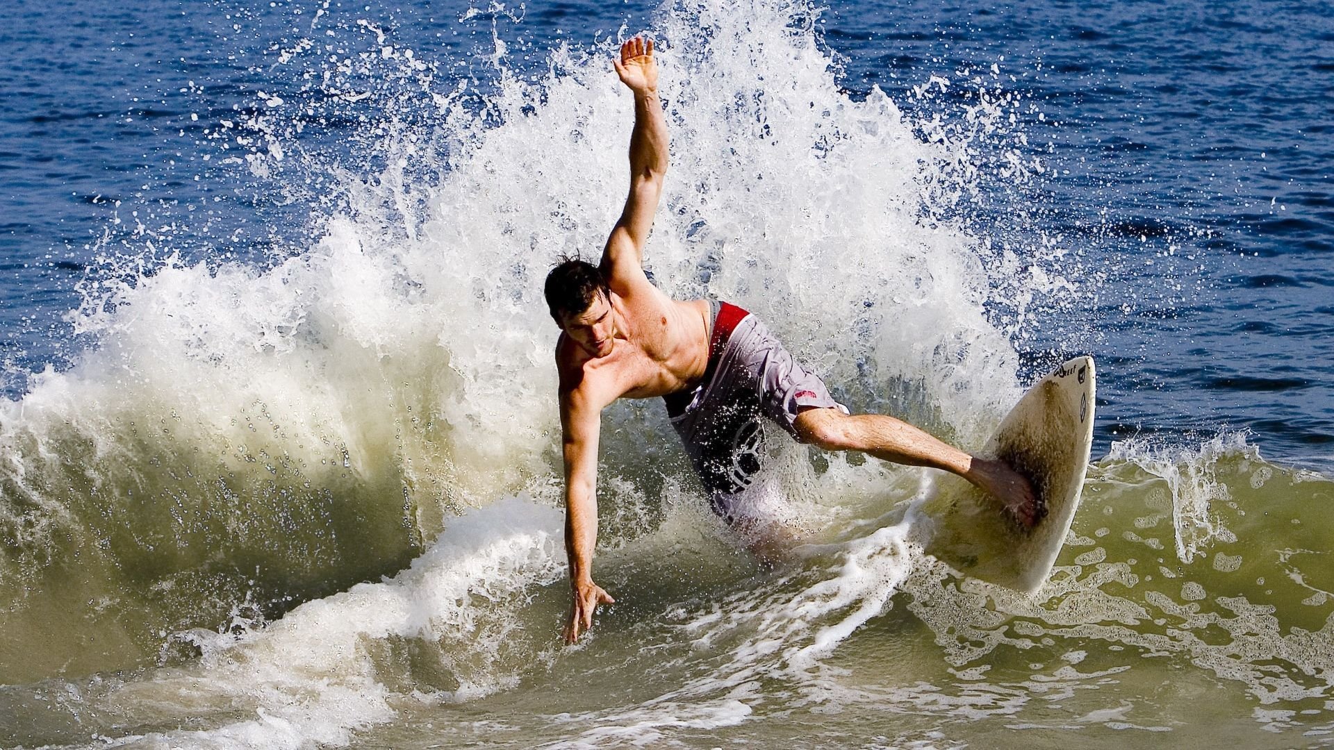 开云体育app-福登的黄金左脚，当一粒进球提前宣判了整场比赛的死刑  第2张