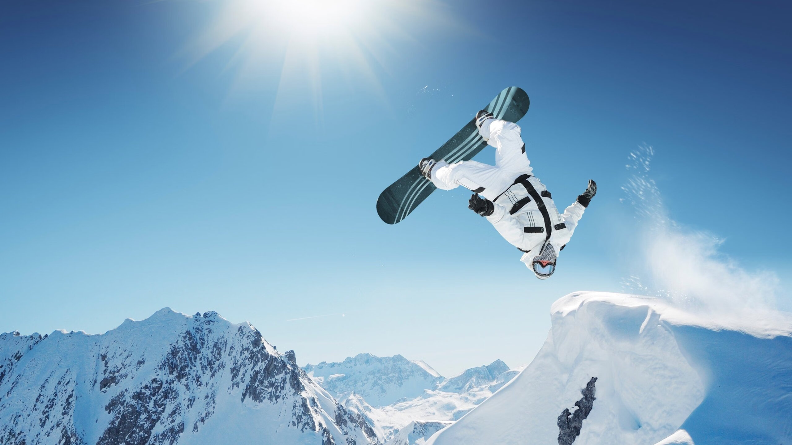 开云体育平台APP-贝林厄姆关键时刻站出来,拉齐奥全面压制尤文,意甲格局的悄然裂变 第2张 开云体育平台APP-贝林厄姆关键时刻站出来,拉齐奥全面压制尤文,意甲格局的悄然裂变 第2张